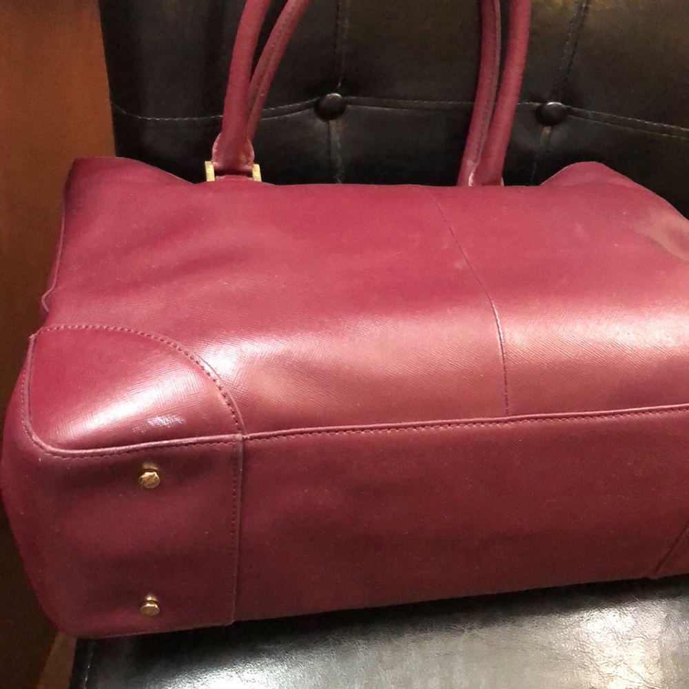 Tory Burch Leather Tote Bag - Picture 5 of 8